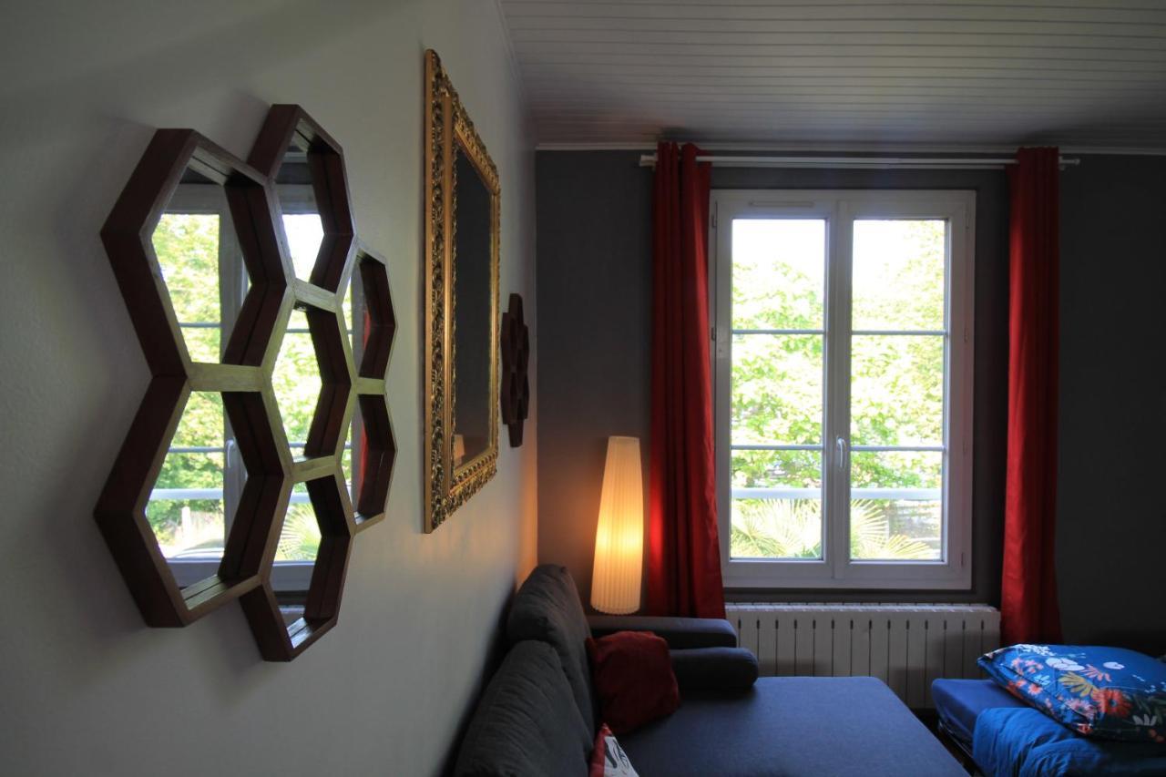 Disponible - Appartement Entier - Ligne H 15Mn Paris-Gare Du Nord, Parking Rue Gratuit, 4 Pers, Station De Train En Face Toutes Les 15Mn, Hippodrome, Cdfas, Universite, Borne Electrique, 1Er Etage Eaubonne Esterno foto