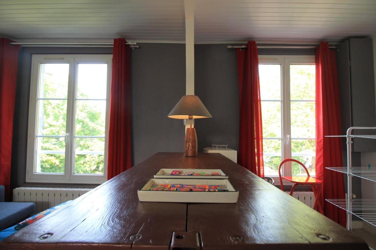 Disponible - Appartement Entier - Ligne H 15Mn Paris-Gare Du Nord, Parking Rue Gratuit, 4 Pers, Station De Train En Face Toutes Les 15Mn, Hippodrome, Cdfas, Universite, Borne Electrique, 1Er Etage Eaubonne Esterno foto
