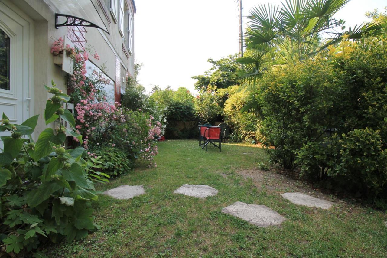 Disponible - Appartement Entier - Ligne H 15Mn Paris-Gare Du Nord, Parking Rue Gratuit, 4 Pers, Station De Train En Face Toutes Les 15Mn, Hippodrome, Cdfas, Universite, Borne Electrique, 1Er Etage Eaubonne Esterno foto